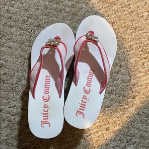 Juicy Couture Flip Flop Wedges
